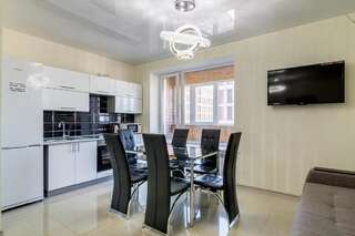 Апартаменты Most City Area De-Lux Apartment Днепр Апартаменты с 2 спальнями-62